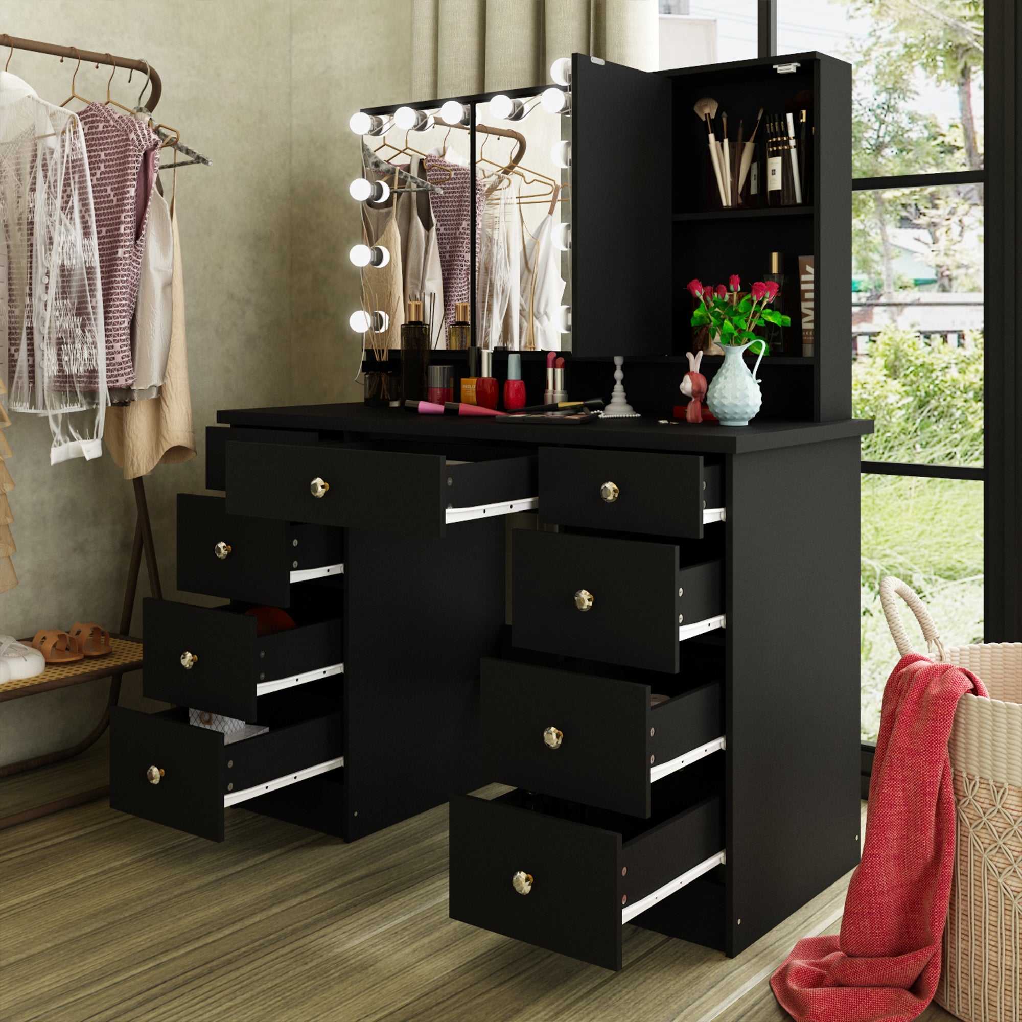 #color_Black
