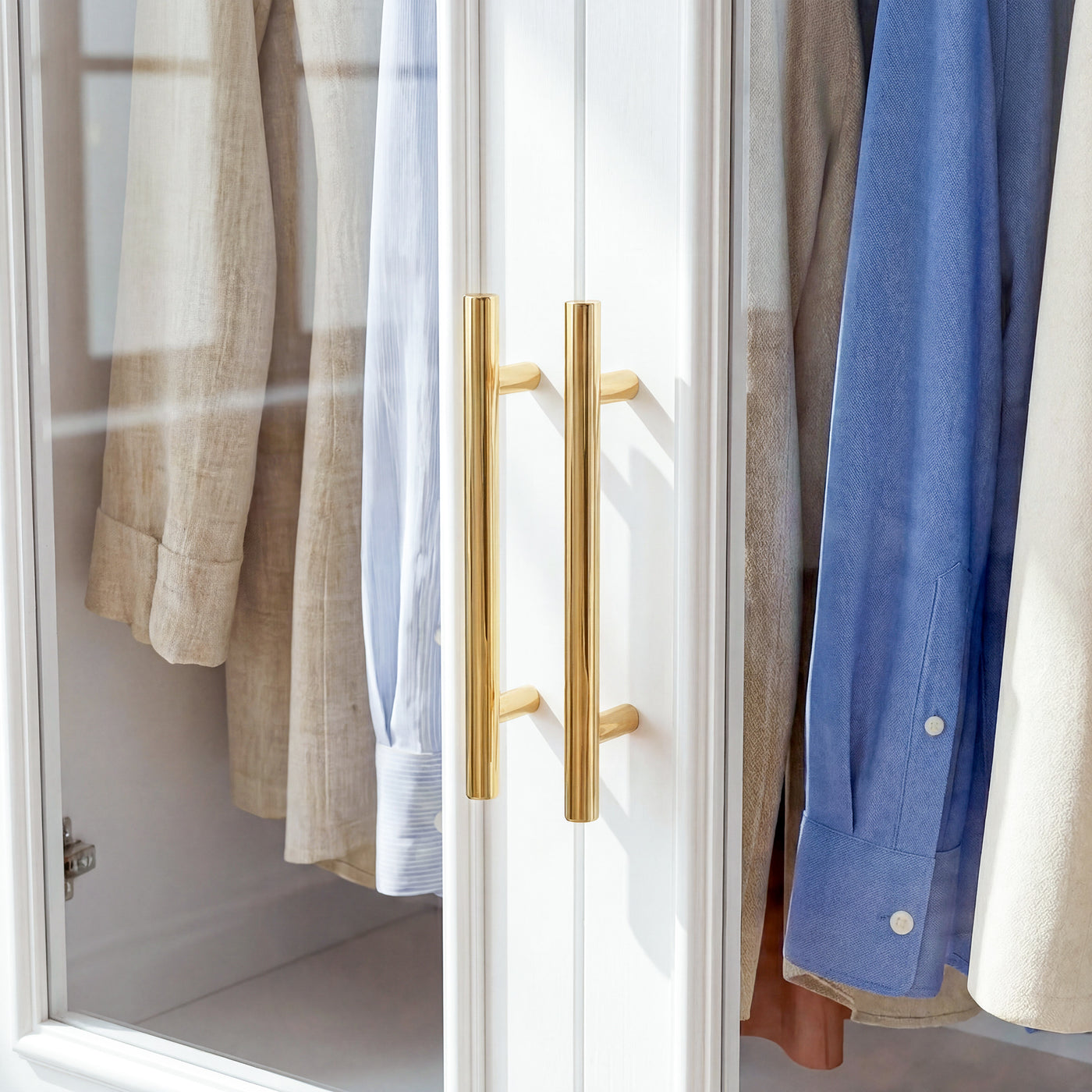 81 cm Modern White Glass Door Armoire with Hanging Rod and 3 Drawers
